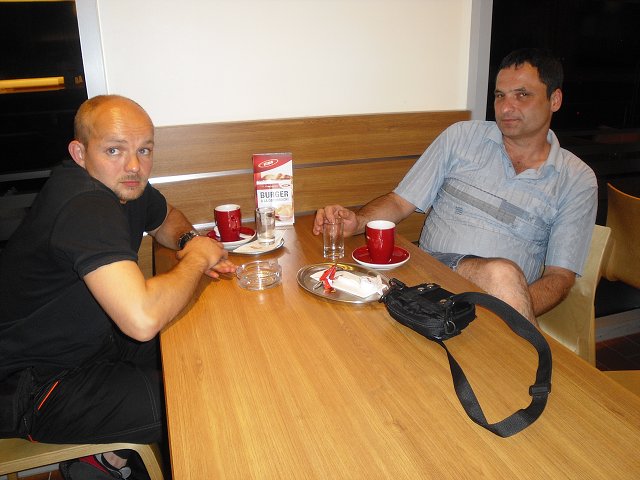 img00017.jpg