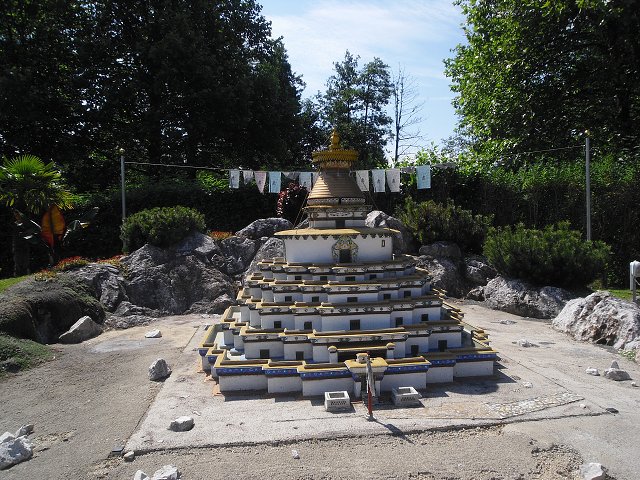 img00134.jpg