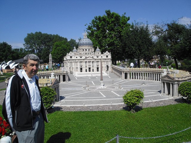 img00145.jpg