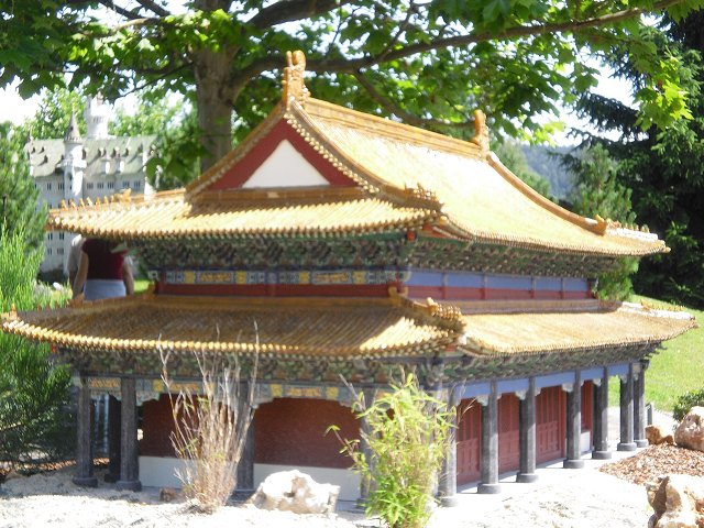 img00152.jpg
