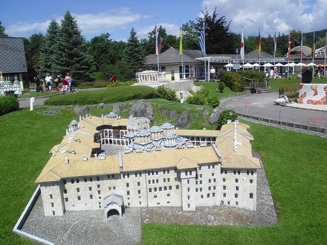 img00154.jpg