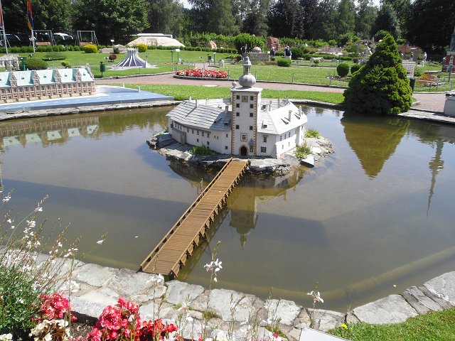 img00164.jpg
