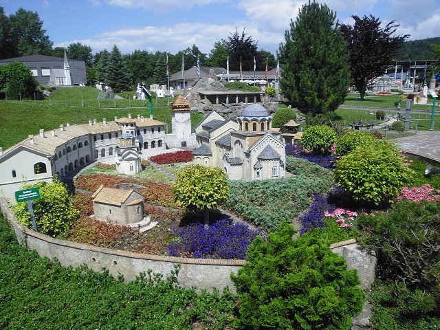 img00167.jpg