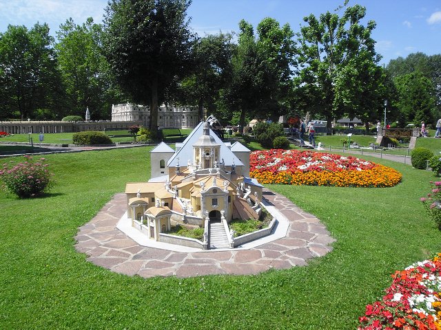 img00180.jpg