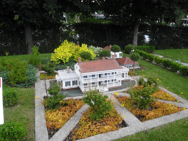 img00211.jpg