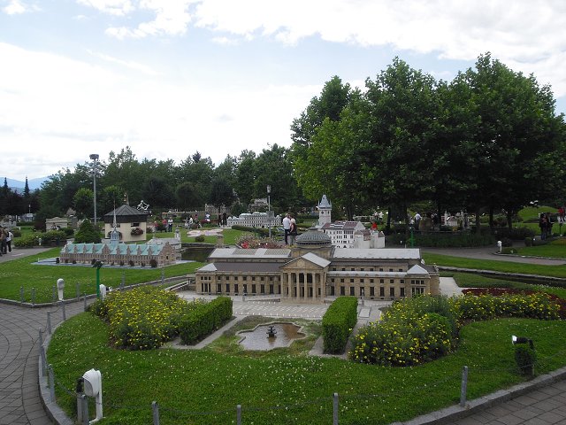 img00220.jpg