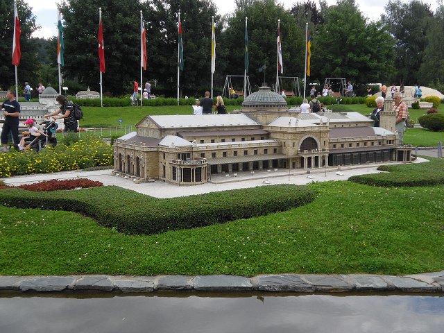 img00223.jpg