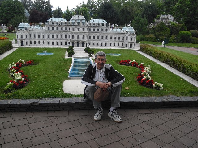 img00228.jpg