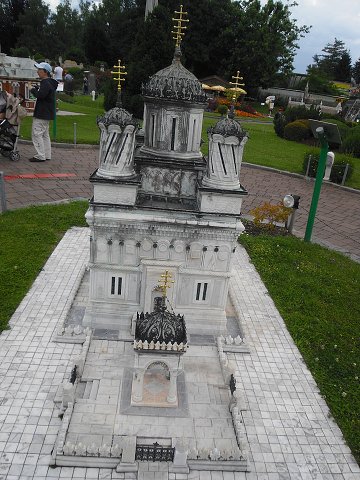 img00233.jpg
