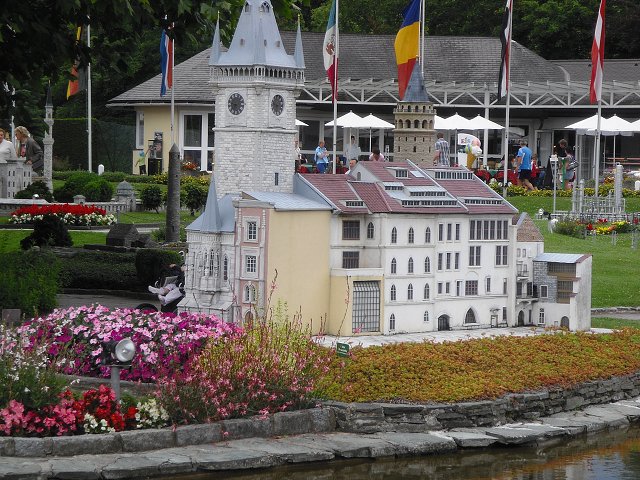 img00235.jpg