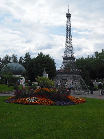 img00242.jpg