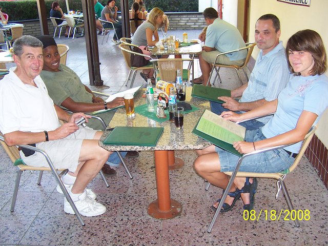 img00002.jpg